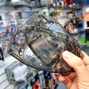 RetroSix IPS CRYSTAL Gehäuse für Game Boy Advance (Crystal Black)